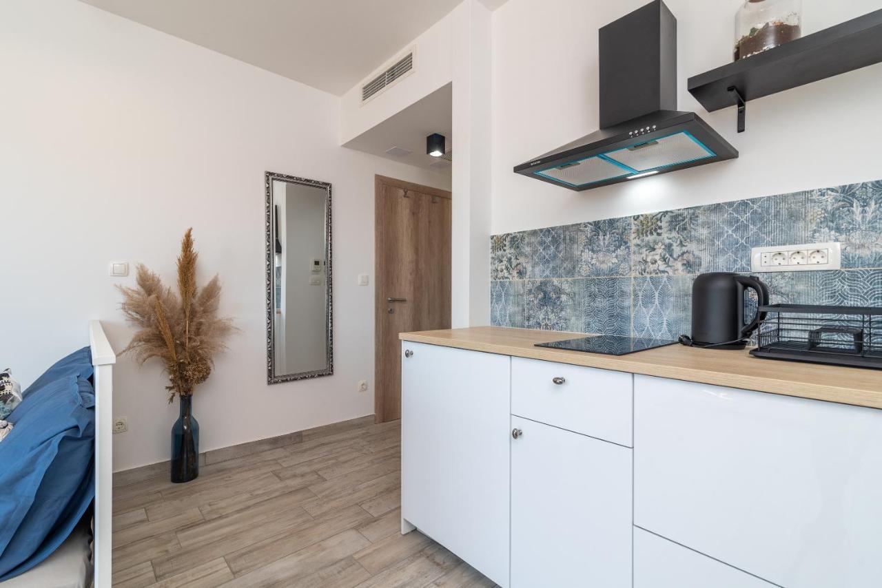 Apartmani Princi 特罗吉尔 外观 照片