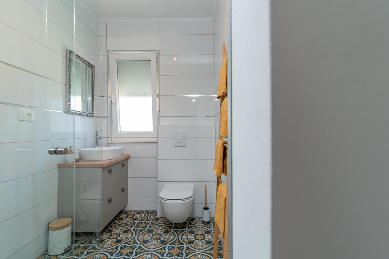 Apartmani Princi 特罗吉尔 外观 照片